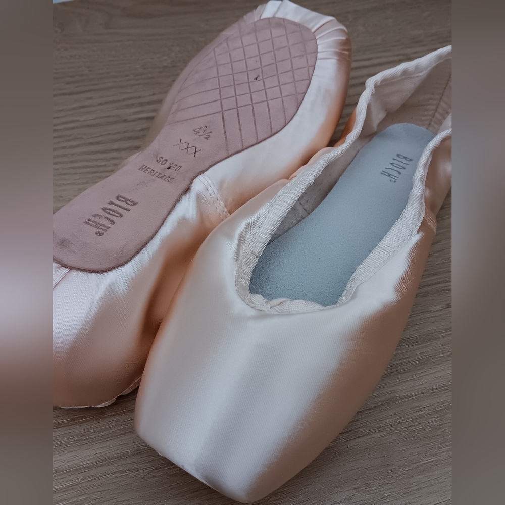 Bloch Heritage pointe shoes size 4.5 XXX